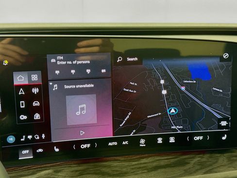 Certified 2025 Audi Q5 2.0T Premium Plus w/ Premium Plus image 14