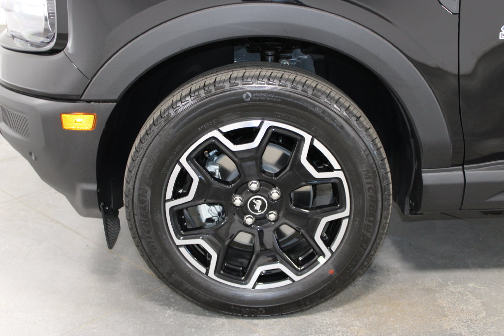 New 2026 Ford Bronco Sport Outer Banks w/ Outer Banks Tech Package+ AWD/4WD image 59