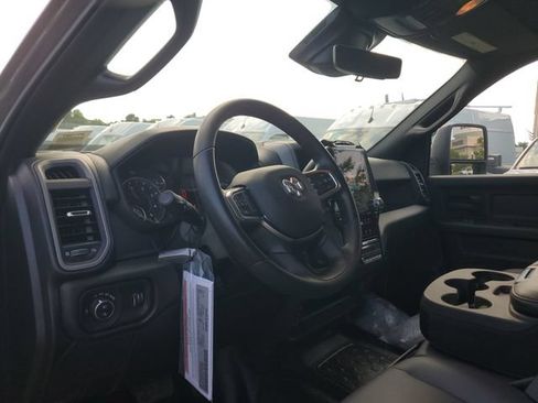 New 2026 RAM 5500 Tradesman AWD/4WD image 18