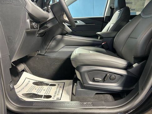 New 2026 Ford Explorer Active w/ Active Comfort Package AWD/4WD image 14