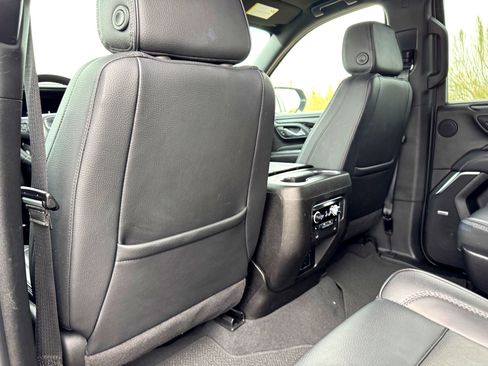 Used 2024 GMC Yukon Denali image 21