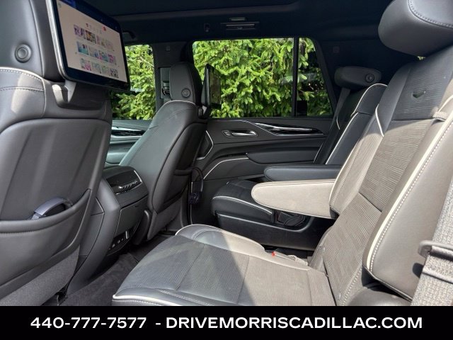 Used 2024 Cadillac Escalade Sport w/ LPO, ONYX Package AWD/4WD image 18