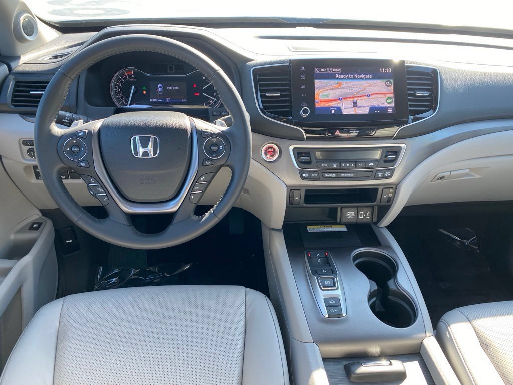 Used 2023 Honda Ridgeline RTL-E image 11