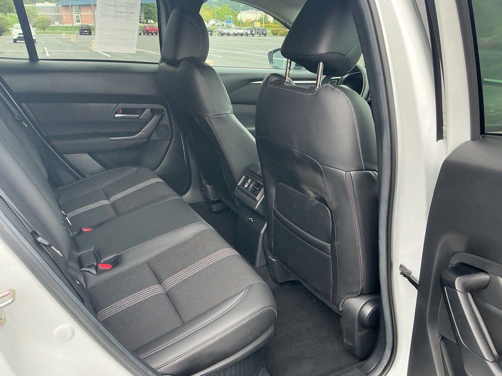 Used 2025 MAZDA CX-50 2.5 Hybrid w/ Weather Package AWD/4WD image 33