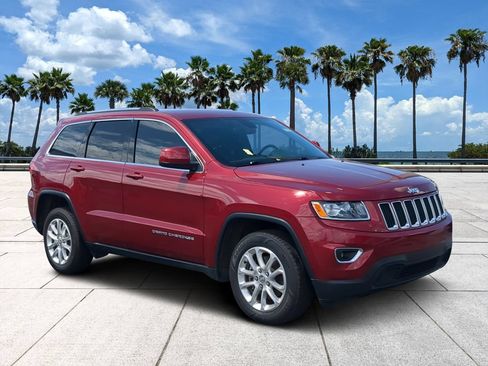 Used 2015 Jeep Grand Cherokee Laredo w/ Quick Order Package 23E RWD image 2