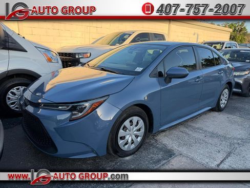 Used 2023 Toyota Camry SE image 1