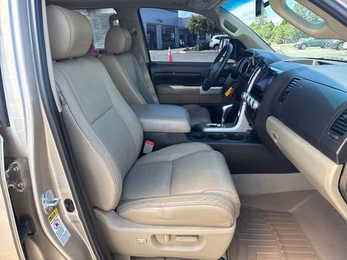 Used 2008 Toyota Tundra Limited AWD/4WD image 9