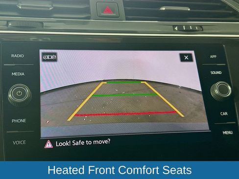 Used 2021 Volkswagen Tiguan SE image 16