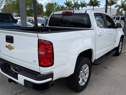Used 2017 Chevrolet Colorado LT w/ LT Convenience Package RWD image 5
