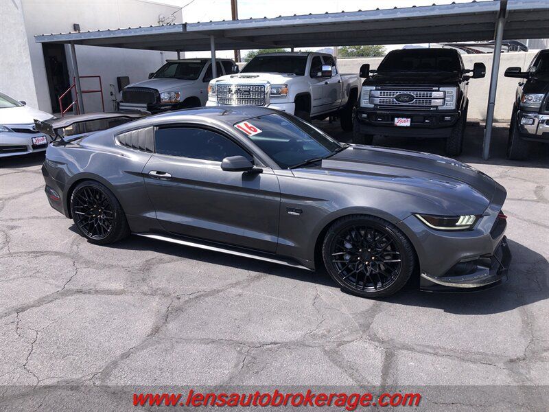 Used 2016 Ford Mustang GT RWD image 9