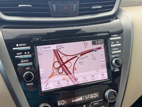 Used 2023 Nissan Murano SL w/ Cargo Package FWD image 12