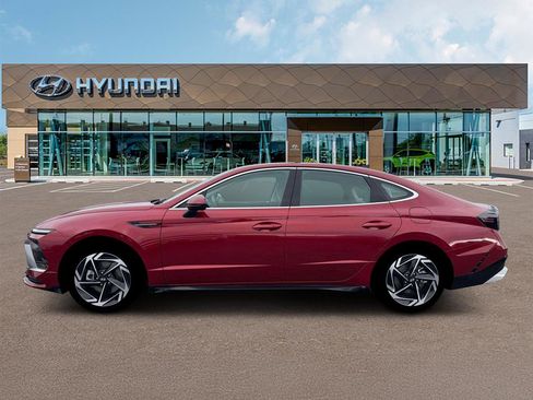 New 2026 Hyundai Sonata SEL image 3