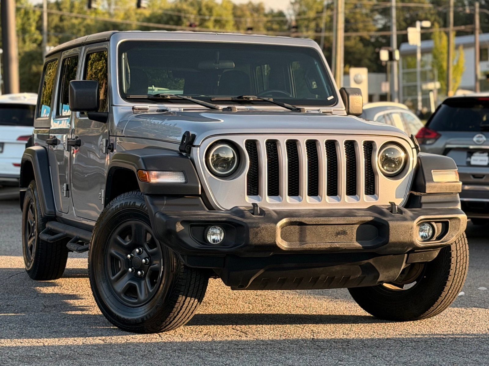 Used 2018 Jeep Wrangler Unlimited Sport AWD/4WD image 7