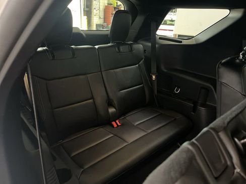 Used 2023 Ford Explorer ST w/ Equipment Group 401A AWD/4WD image 21