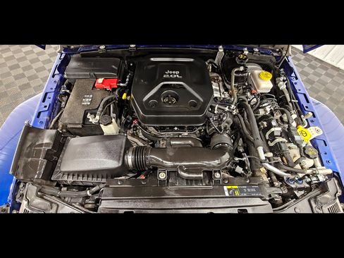 Used 2020 Jeep Wrangler Unlimited Sahara AWD/4WD image 56