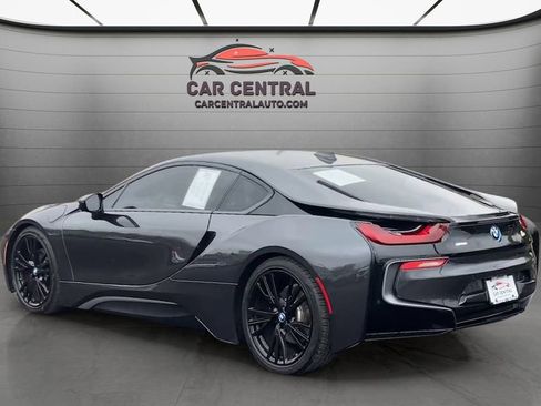 Used 2016 BMW i8 AWD/4WD image 3