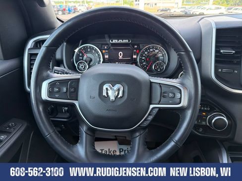 Used 2022 RAM 1500 Big Horn AWD/4WD image 14