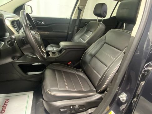 Used 2022 GMC Acadia Denali w/ Denali Ultimate Package AWD/4WD image 10