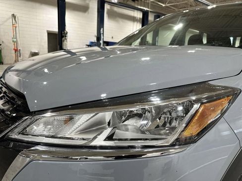 Used 2023 Nissan Kicks SV FWD image 28