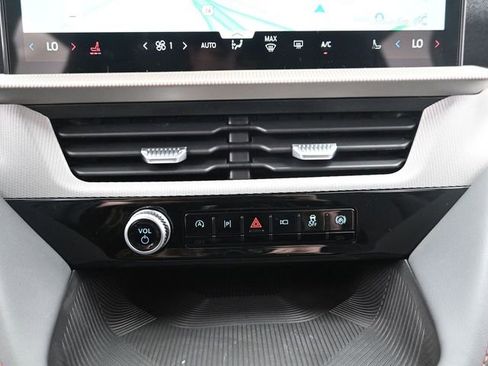 New 2026 Ford Explorer Active image 21