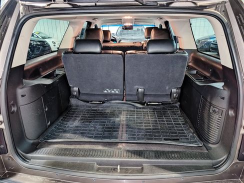 Used 2014 Chevrolet Suburban LT AWD/4WD image 24