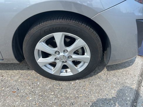 Used 2010 MAZDA MAZDA3 i Touring image 23