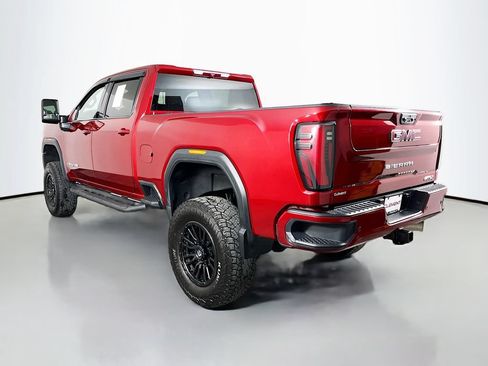 Used 2024 GMC Sierra 2500 AT4 AWD/4WD image 9