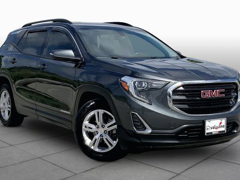 Used 2018 GMC Terrain SLE w/ Driver Convenience Package FWD image 3