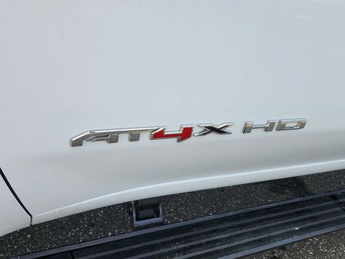 Used 2025 GMC Sierra 2500 AT4X AWD/4WD image 34