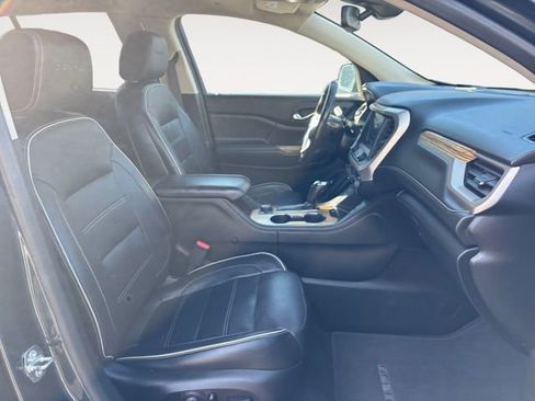 Used 2019 GMC Acadia Denali w/ GMC Pro Grade Package image 15