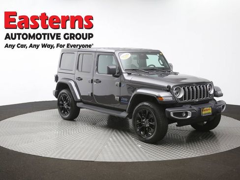 Used 2025 Jeep Wrangler Unlimited Sahara image 48