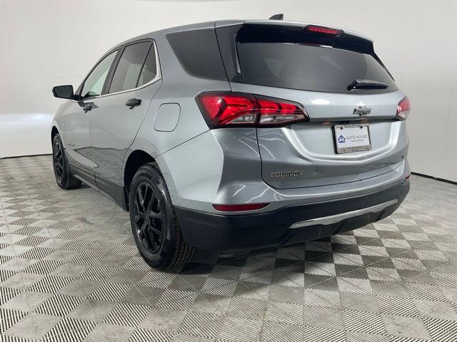 Used 2023 Chevrolet Equinox LT FWD image 4