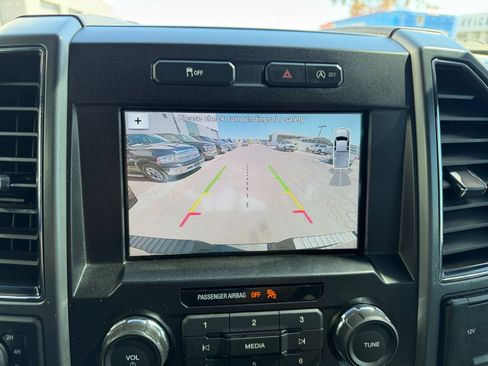 Used 2018 Ford F150 XLT AWD/4WD image 25
