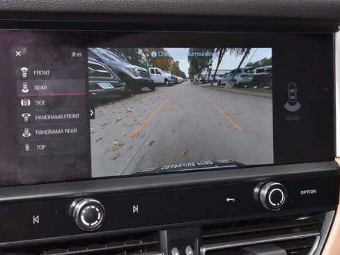 Used 2023 Porsche Macan S image 29