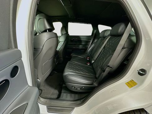 New 2026 Genesis GV80 3.5T Prestige image 17