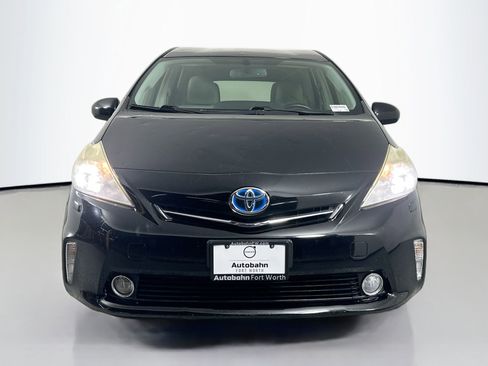 Used 2013 Toyota Prius V Two image 2