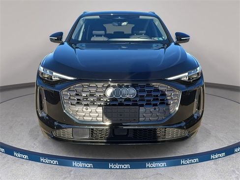 Used 2025 Audi Q5 Premium Plus w/ Premium Plus image 3