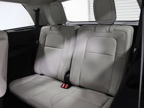 New 2026 Lincoln Aviator Reserve image 27