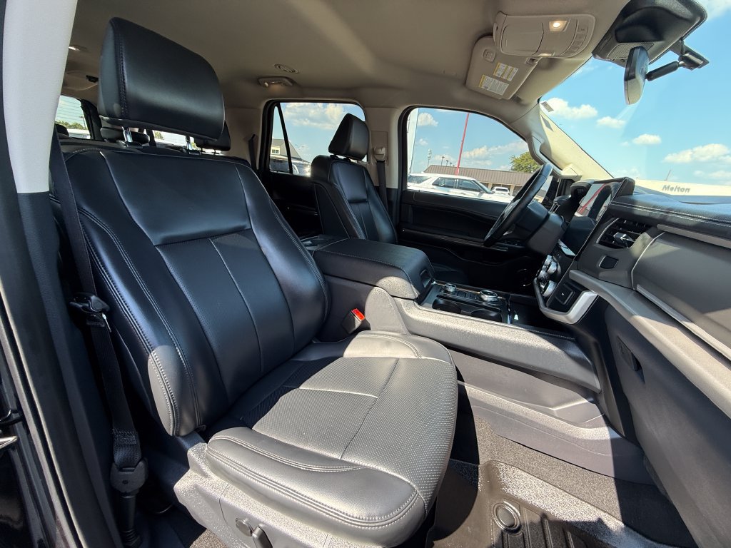 Used 2024 Ford Expedition Max XLT AWD/4WD image 14