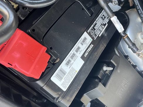 Used 2015 Ford Fiesta SE image 28