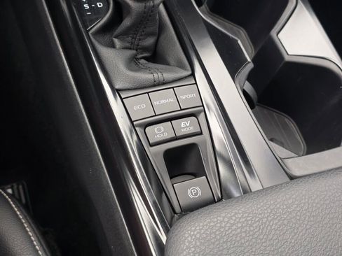 Certified 2025 Toyota Camry SE image 34