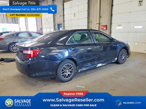 Used 2014 Toyota Camry FWD image 4