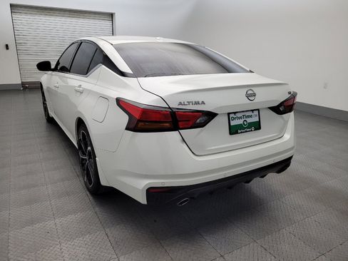 Used 2024 Nissan Altima 2.5 SR w/ SR Premium Package FWD image 5