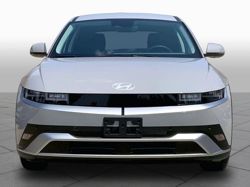 New 2026 Hyundai Ioniq 5 SEL RWD image 3