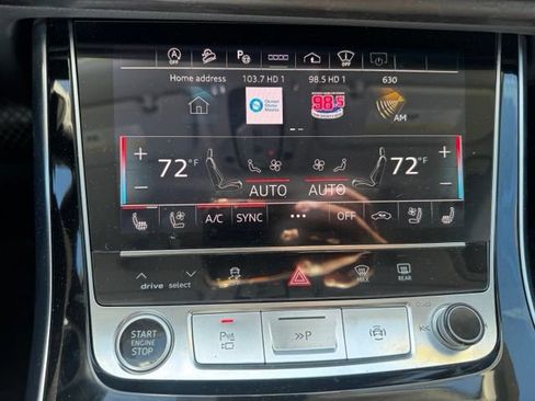 Used 2023 Audi Q8 Prestige AWD/4WD image 27
