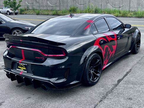 Used 2019 Dodge Charger SRT Hellcat w/ Harman/Kardon Audio Group RWD image 6