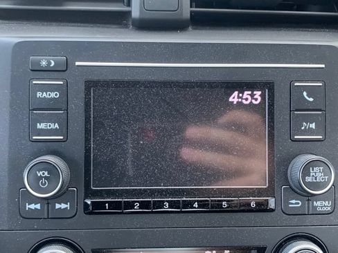 Used 2019 Honda Civic LX image 9