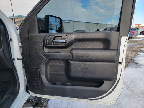 Used 2023 GMC Sierra 2500 Pro w/ Convenience Package image 23