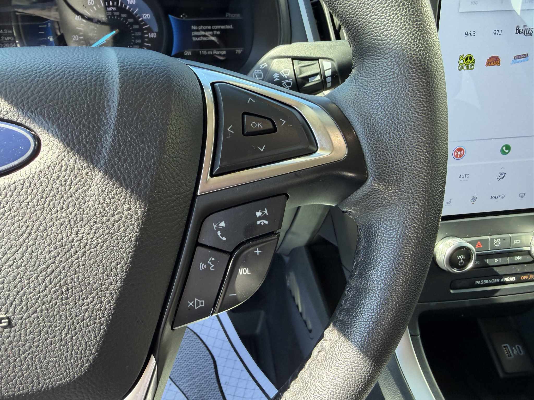 Used 2024 Ford Edge SEL w/ Convenience Package AWD/4WD image 15