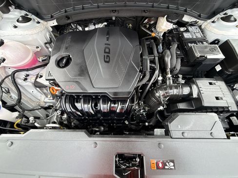 Used 2025 Hyundai Tucson SEL FWD image 17